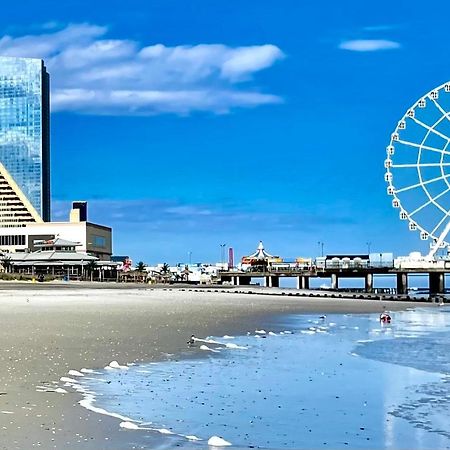 3 Bedrooms, Boardwalk Duplex Beachblock Home! Atlantic City Exteriör bild