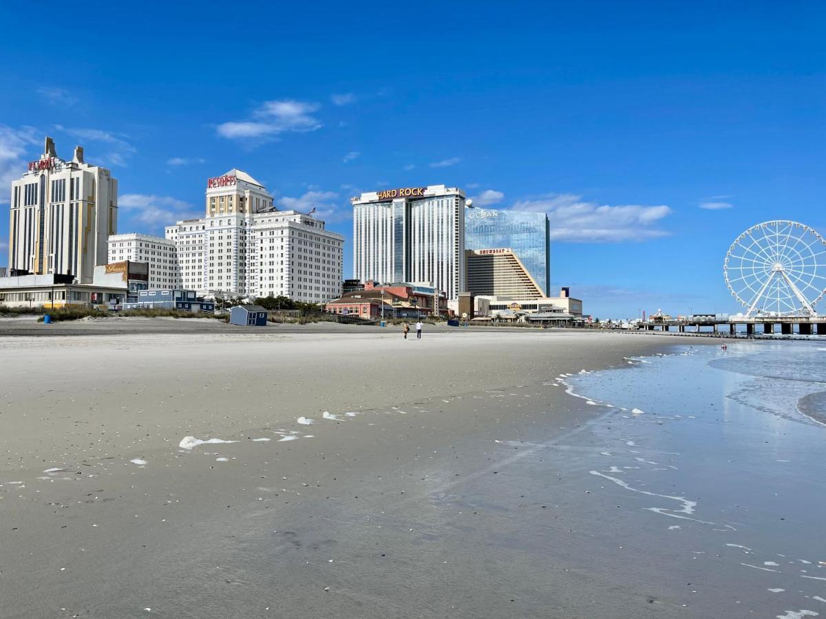 3 Bedrooms, Boardwalk Duplex Beachblock Home! Atlantic City Exteriör bild