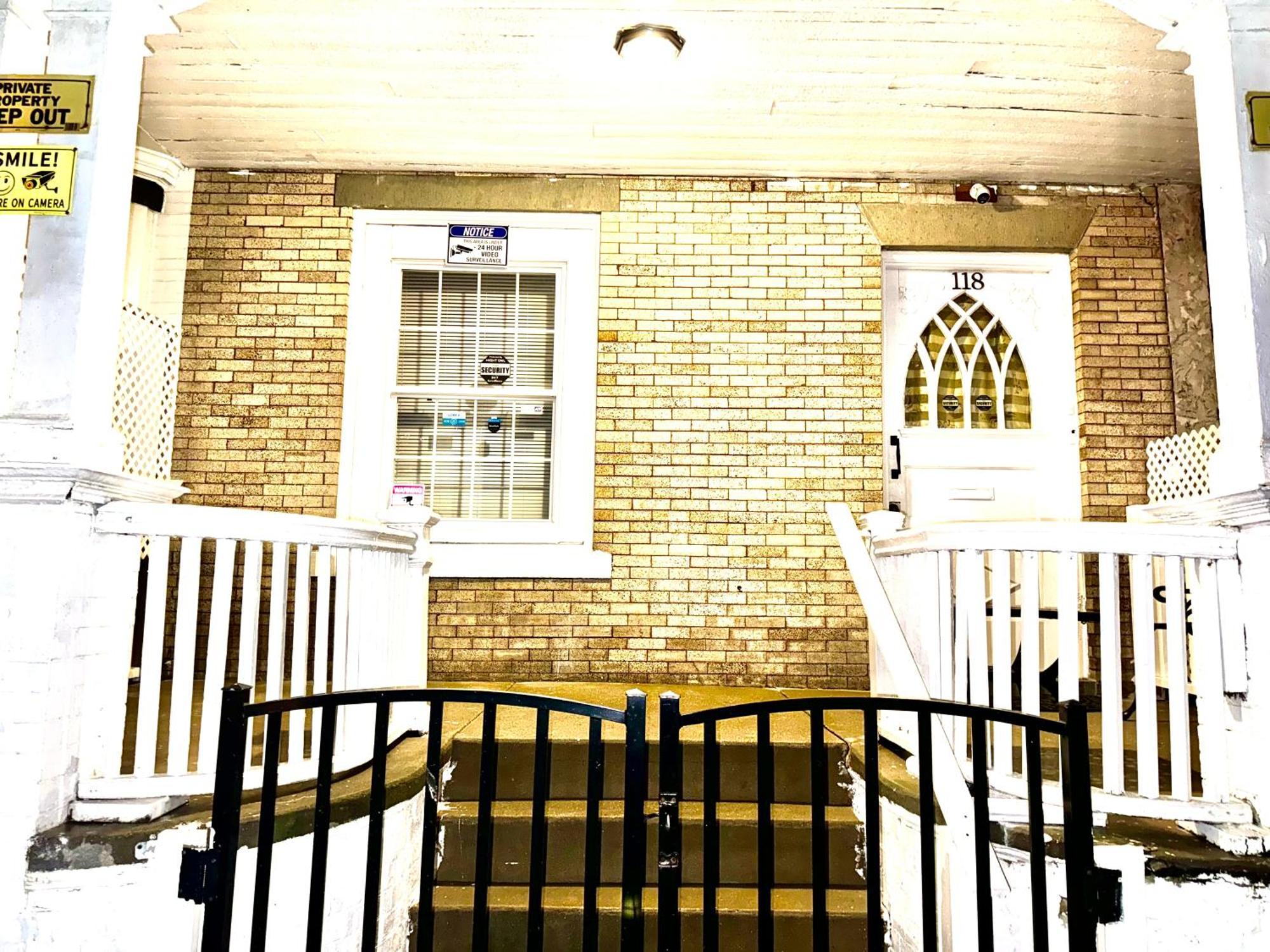 3 Bedrooms, Boardwalk Duplex Beachblock Home! Atlantic City Exteriör bild